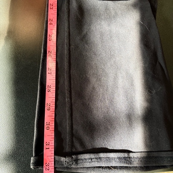 Alo Yoga Black Flared Pants Leggings SZ M - Picture 7 of 7